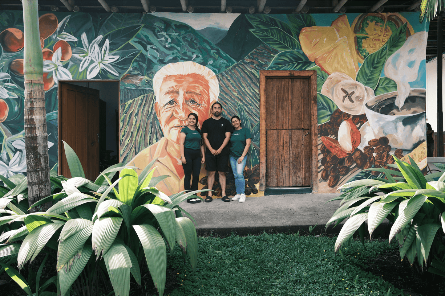 Jardines Del Edén | Natural Red Gesha - Coffee Embassy