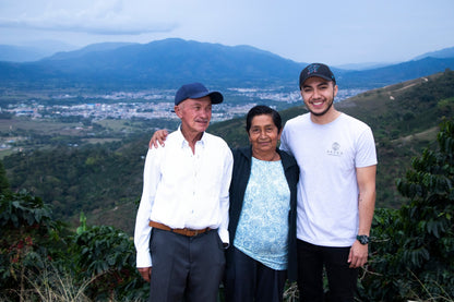 Brayan Smith | Colombia Washed Gesha - Coffee Embassy
